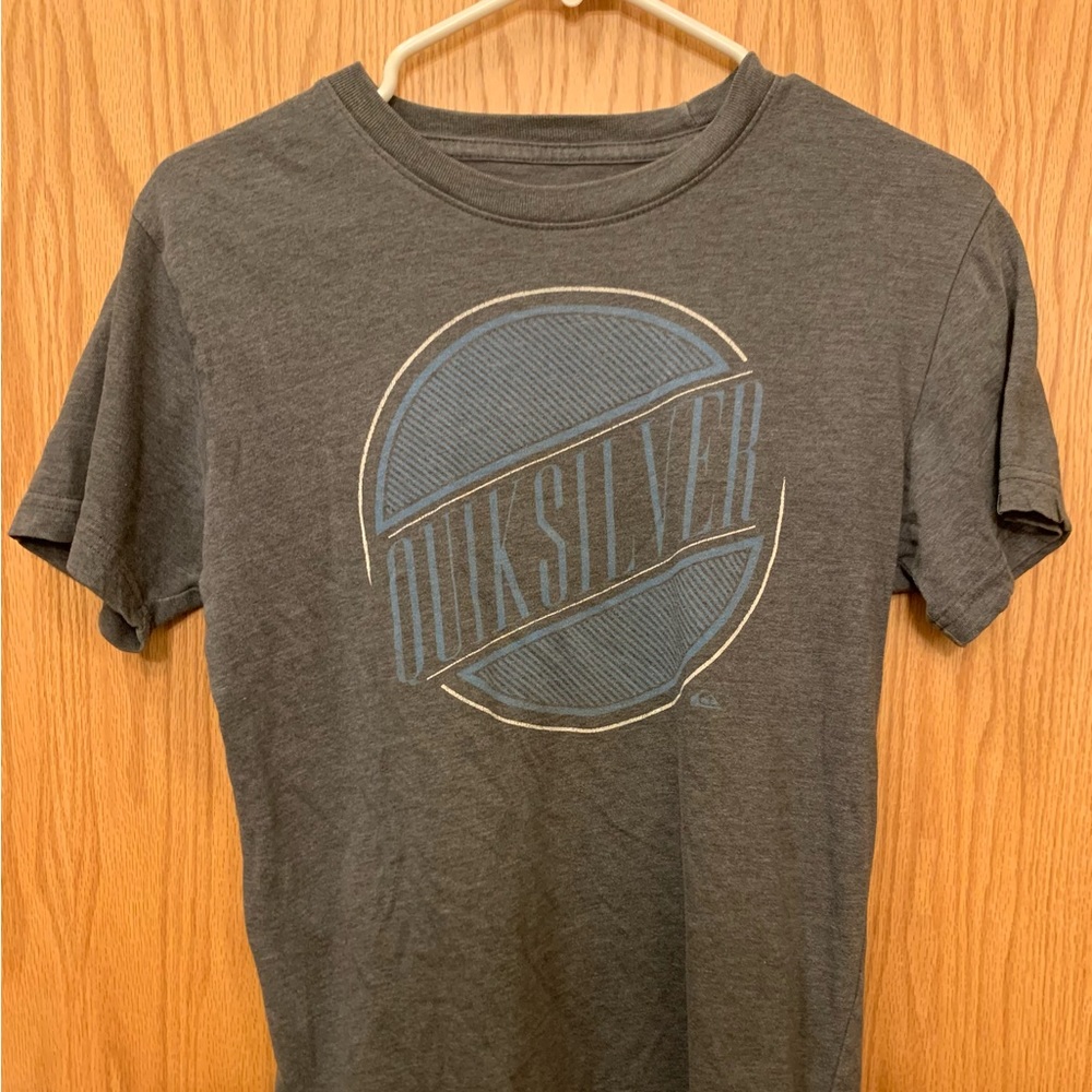 Quicksilver T-shirt